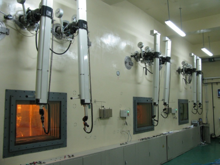 Hot Cell for Radioactive Source Preparation